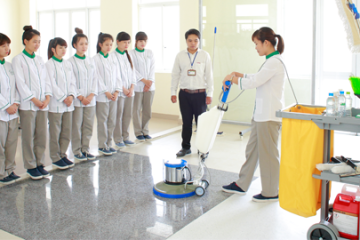 Đội ngũ nhân viên HaSon Clean được đào tạo